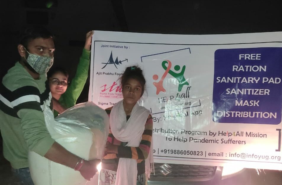 Malvikaggarwal's tweet image. Thanks to @Help4All4 , ration for one month was given to a family  (5 children+mother) in Meerut today.

Thank you so much team for your support.
#Help4All