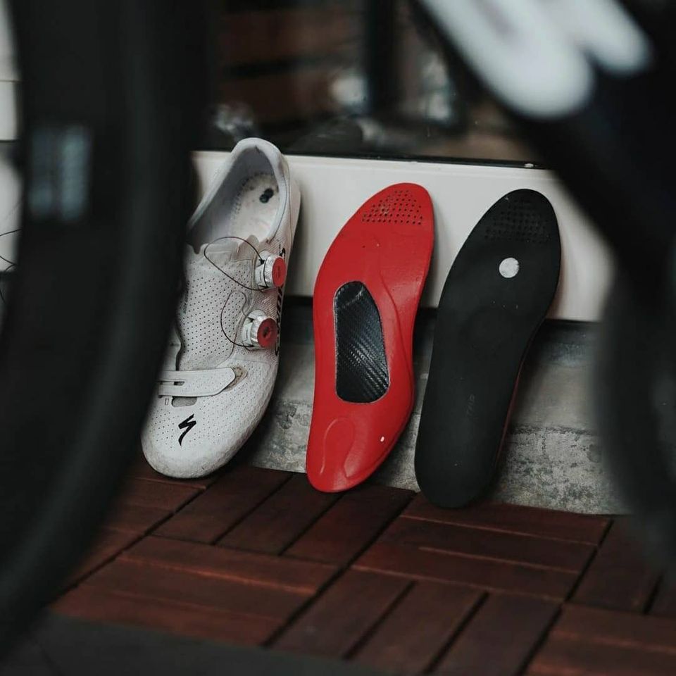 Any training plans and recommendations to keep @fernwee.cc going through winter season?
Except 🍺 😉

#solestar #cyclinginsoles #morewatts #bikefitting