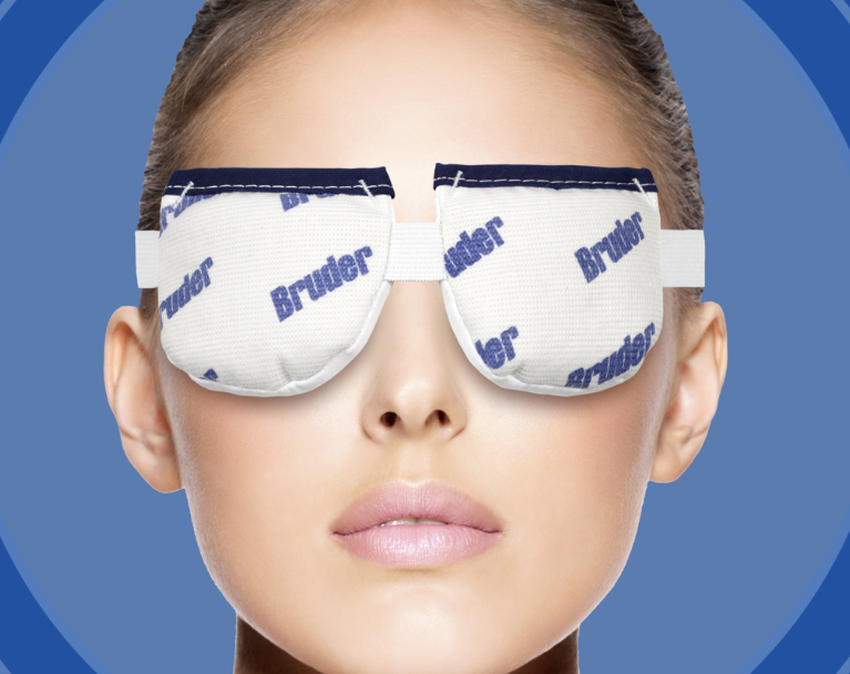 Abbeyeyecare's tweet photo. A patient favourite - the Bruder mask. This compress delivers an effective moist heat treatment. Simply microwave for 20-25 seconds and apply for 10 minutes or as prescribed by your doctor. #abbeyeyecare #brudermask #warmcompress #oakvilleoptometry #oakville https://t.co/AiqtJ4ejIM