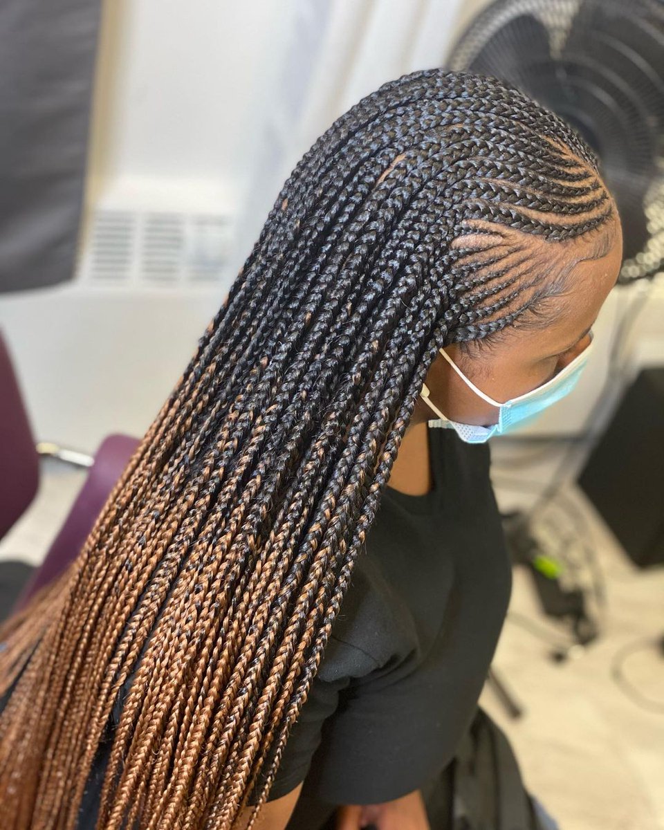 Touchedbytb_'s tweet photo. Half n halves. Or Up n Down🤎 @the_braid_collection color (Lucas) #protectivestyles #touchedbytb_ #braids #braidstyles #knotlessbraids #smallfeedinbraids #braidclasses #braidedponytail #clevelandhairstylist #clevelandbraider #travelingbraider https://t.co/EmzRG7HD4d