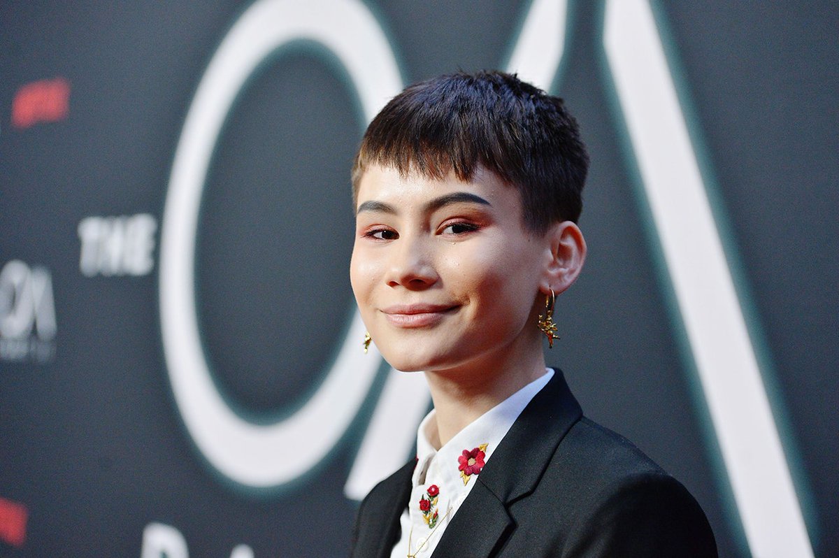 Nikonikobellic A Twitter スタートレックディスカバリー ニューキャラのグレイ タル役 イアン アレクサンダーが好き Startrekdiscovery