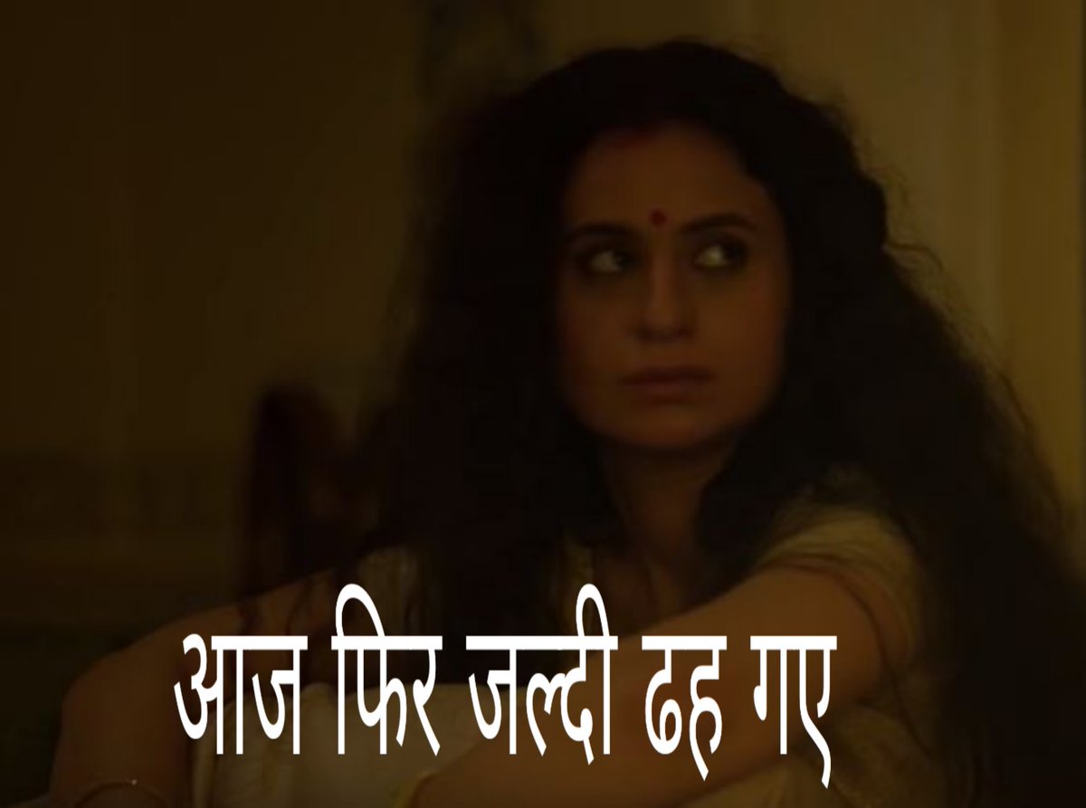 random_mishra's tweet photo. RCB fans to Kohli in today's #RCBvSRH match : https://t.co/dz98RfAxDh