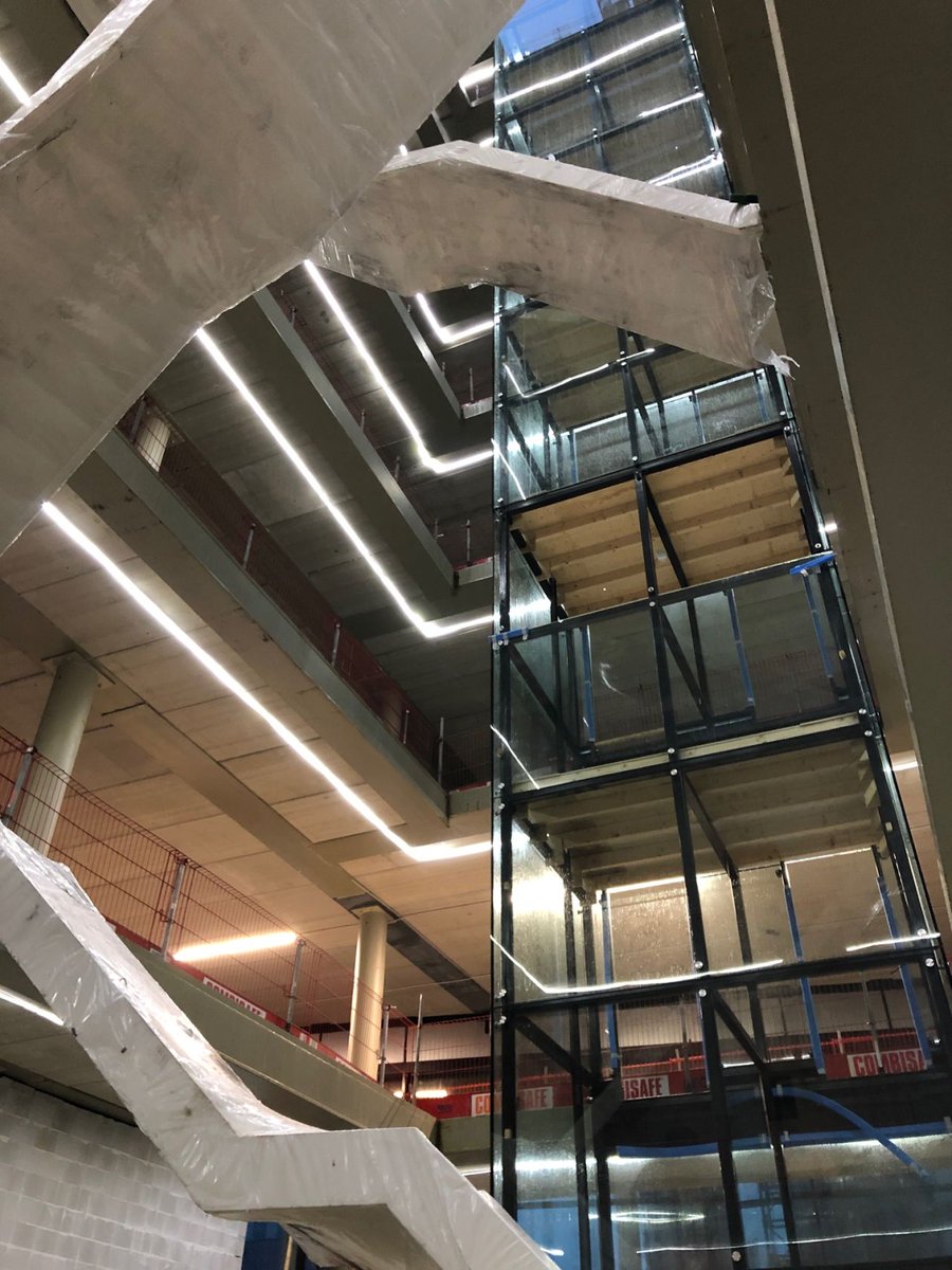 BouwendNL's tweet photo. We kwamen supertoffe plaatjes van fantastische #doorbouwers tegen deze week. ✌️ Ook een feature? 👉 Gebruik #doorbouwers of #debouwmaakthet voor een feature. https://t.co/PlR3BwCEjT
