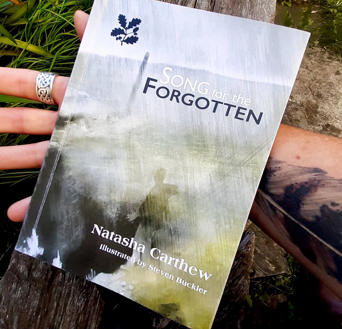 natashacarthew's tweet photo. The lives of Working Class Women are all around us, they are the stories etched into our hands & the hands of our mothers & the brows of our grandmothers; we just need to look closer & deeper, for longer #SongfortheForgotten out now with @NTBooks Buy here: https://t.co/Dbsbyj7FiX https://t.co/FaXQ61MCwX