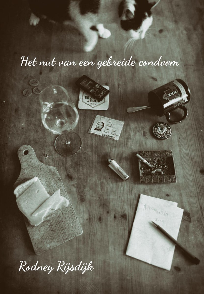 Nog een week of drie en dan is mijn nieuwste boek klaar voor verzending. Titel: ''Het nut van een gebreide condoom''. Een selectie van m'n columns van de afgelopen zeven jaar. Columns die over van alles en nog wat gaan. Interesse? Laat een bericht achter en ik hou je op de hoogte