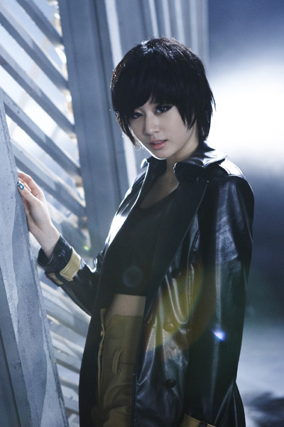 JIYEON WHAT'S GOING ON: This is extremely unpopular but to me her best era is CRYCRY. HER ANDROGYNOUS LOOK. I REALLY AIN'T GOT ANYTHING ELSE TO SAY.