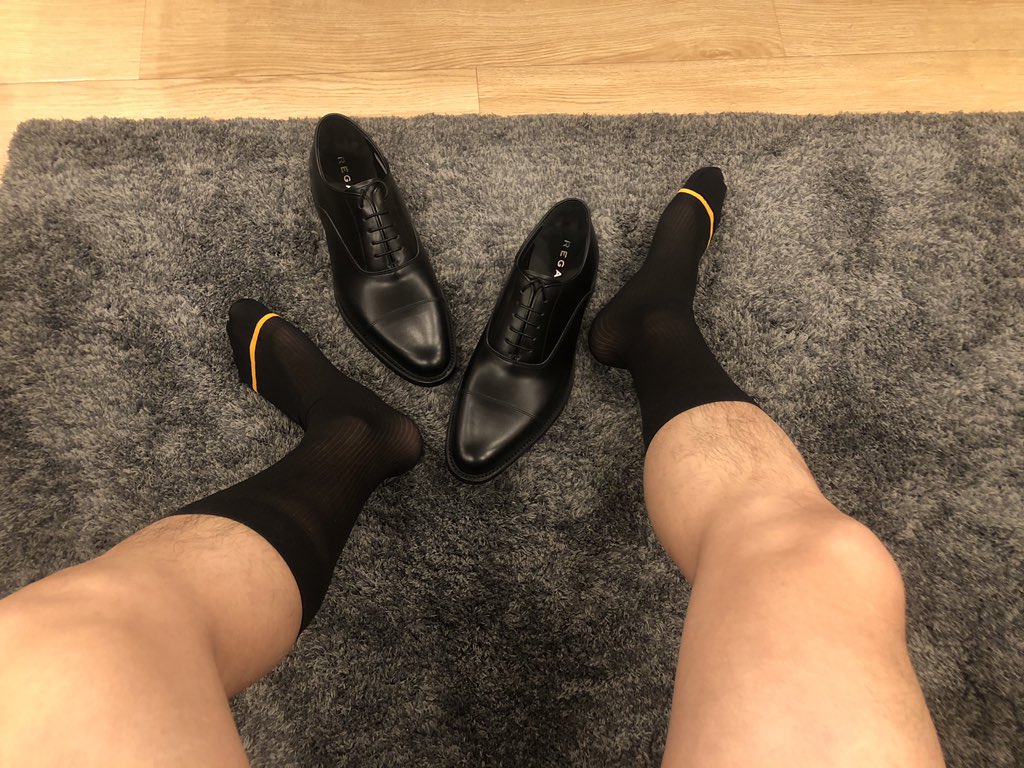 XObingbing's tweet photo. 新鞋新袜，可还行🤔 https://t.co/F3lfeRP487