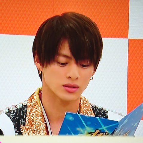 Goma 前髪さらさらすっとんもカッコいい けどすぐ髪が目にかかっちゃう長さになっちゃうから 横分けはキレイな目がちゃんと見えて良いですよね Goma 前髪さらさらすっとんもカッコいい けどすぐ髪が目にかかっちゃう長さになっちゃうから 横分けはキレイな目がちゃんと見えて良いですよね