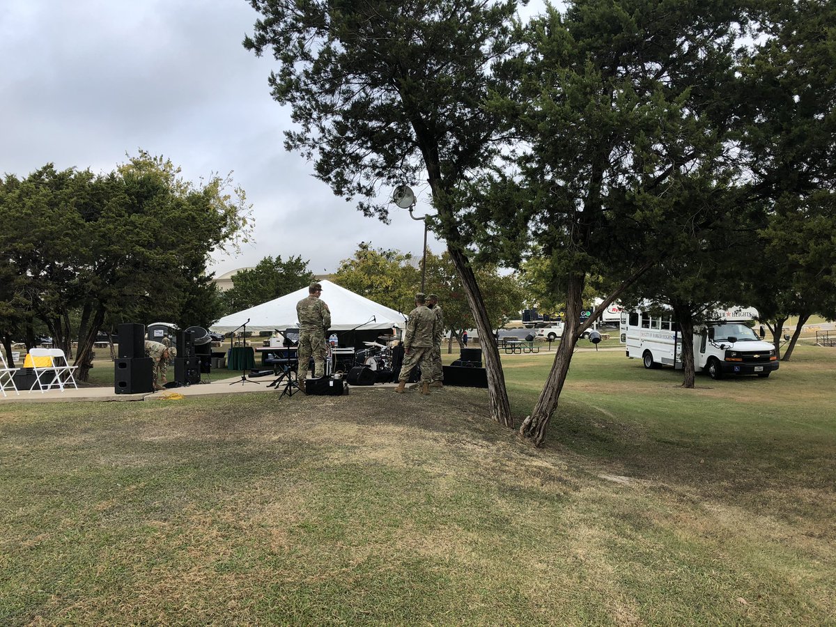 AustinTreeter's tweet photo. Setting up for #TexasArborDay in Harker Heights. https://t.co/cr8tSXnScD