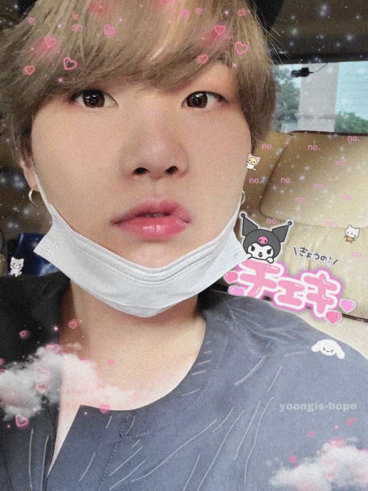 polly_yangs's tweet photo. I hope my baby will get better soon. //In the name of God//❤️#GetWellSoonYoongi https://t.co/hJvHnwEXaL