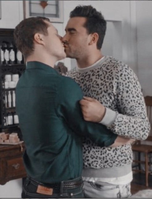 David and Patrick kisses I have saved on my phone: a tl cleansing thread: