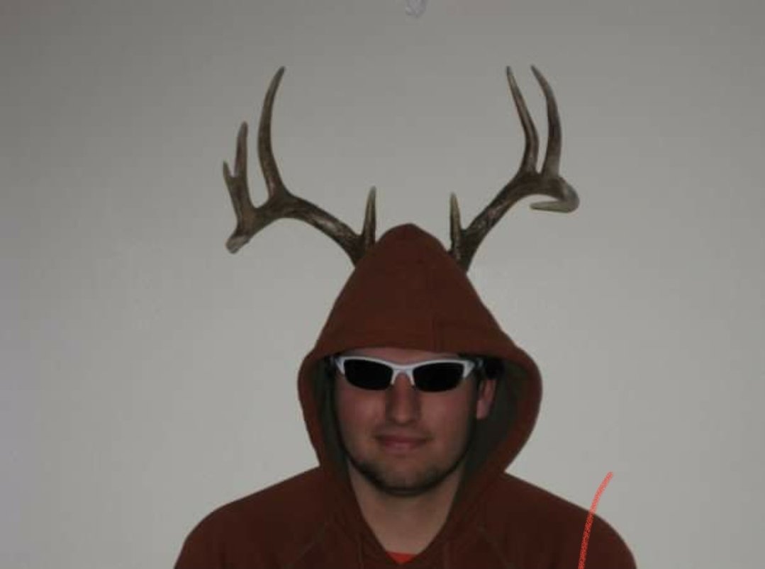 BradyLegacy's tweet photo. Please be safe this weekend to all the deer hunters.  This was one of Brady's favorite activities in the fall.  Good Luck! https://t.co/rKle6orVaV