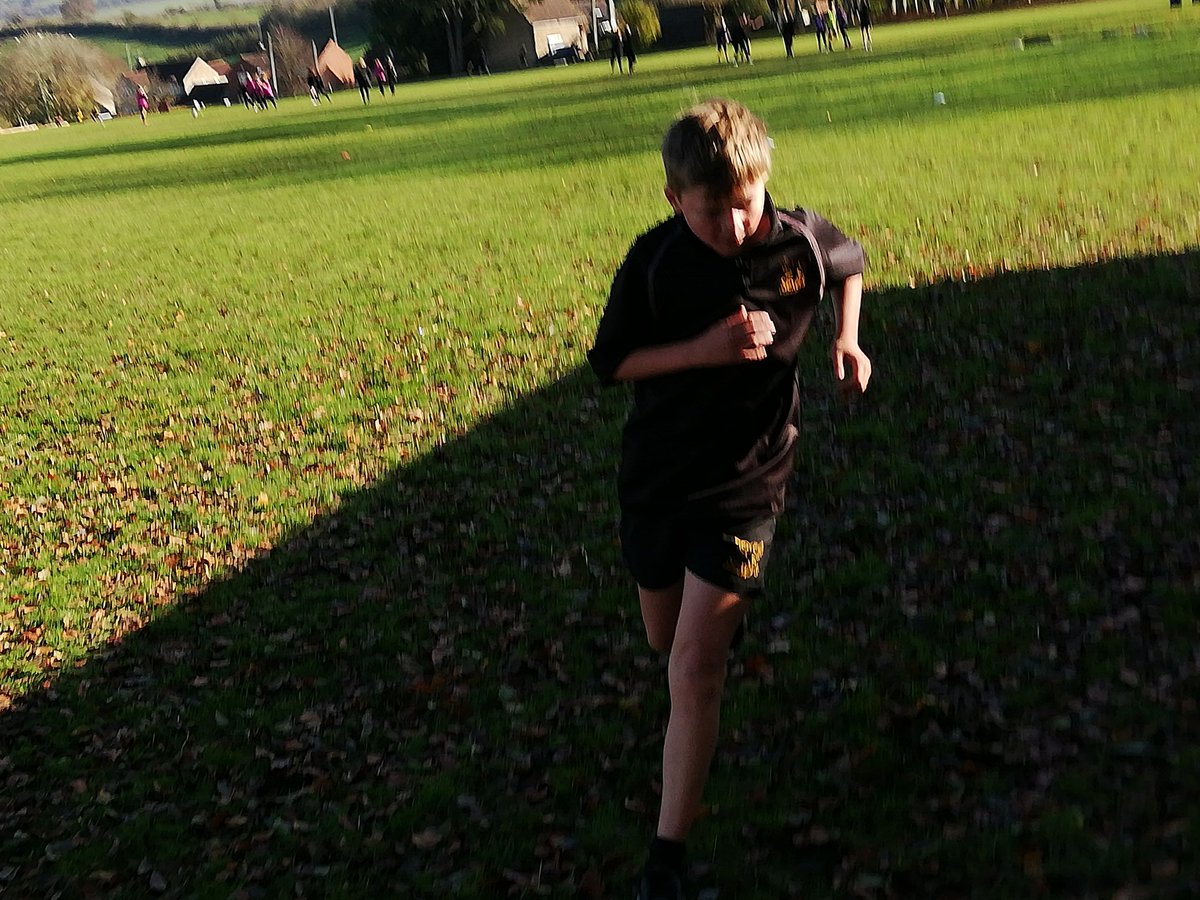 jpmoise1's tweet photo. @SexeysSport @SexeysSchool @SexeysSixth Amazing last day of the week to be completing X-Country and girls rugby! https://t.co/xore9u0ilx