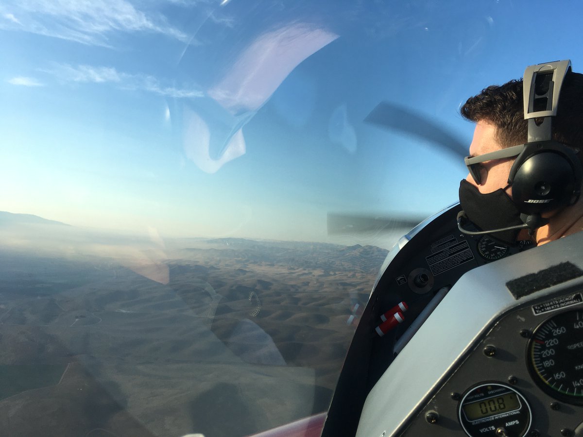 YuichiTakagi's tweet photo. Shall we?
Sure!
https://t.co/fKFUTg8uvU
#TutimaAcademy #Aerobatics #Extra300L https://t.co/AqNHyBf3Wt