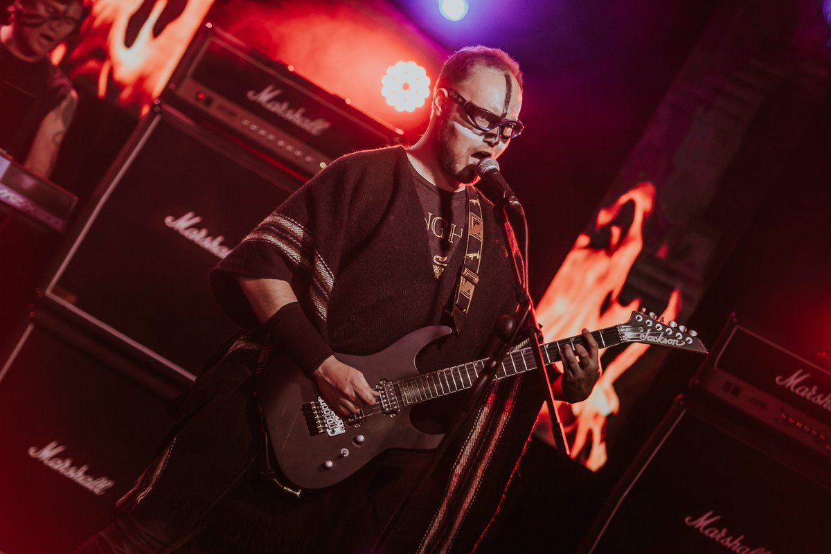 Folkheim's tweet image. Pedro Muñoz , Voz Limpia y Guitarra, Un crack 🤘
#Folkheim #live #blackmetal #metalhead #warehouse