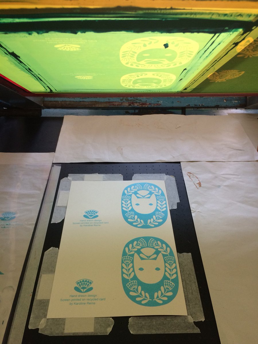 KarolineRerrie's tweet photo. Cheering myself up by #screenprinting these cute #orangecat #greetingscards. Blue &amp; orange is a risky #colourcombination but it’s worked well this time. Feeling better now I’m getting on with printing. https://t.co/jnJOfEJxlt
