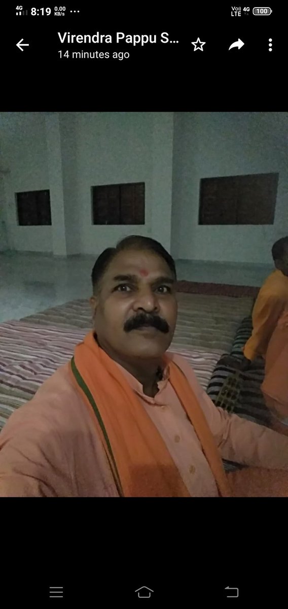 PappuVirendra's tweet photo. भजन करते ,गुरुजी के सानिध्य में https://t.co/YTpBQfoxXz