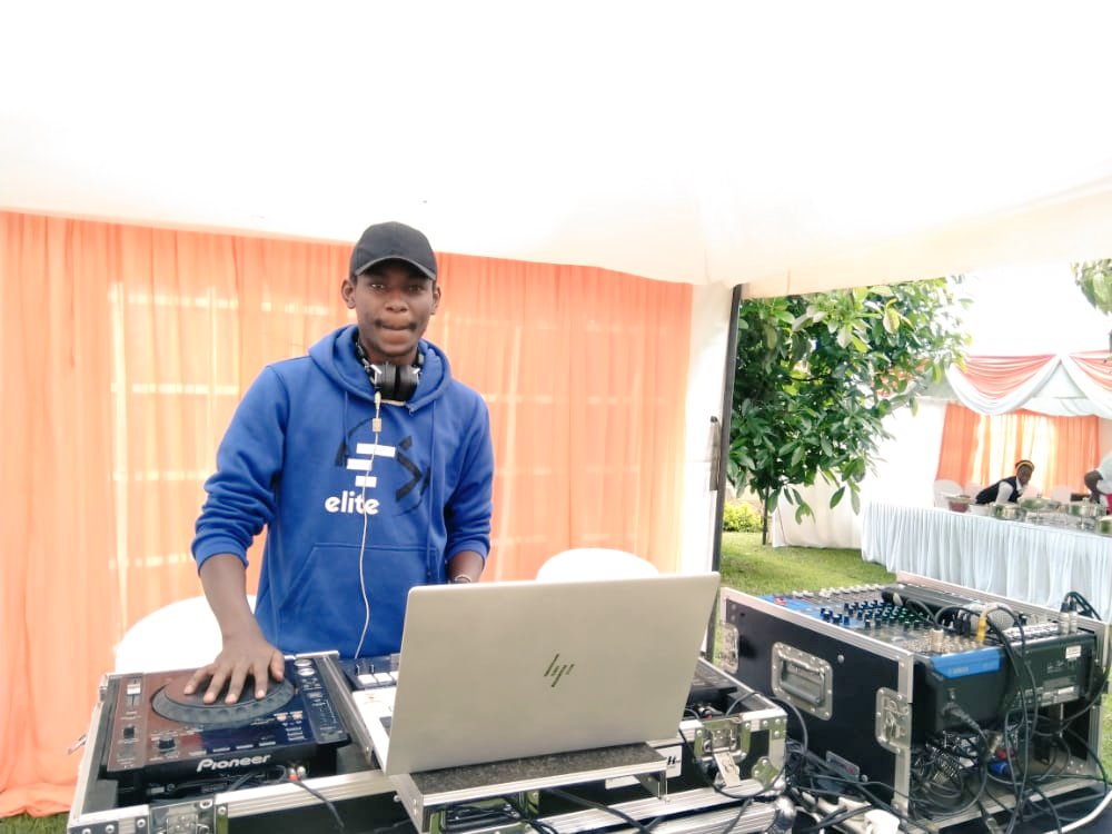 EliteSoundsKe's tweet image. Ruracio
#EliteSounds #EliteDeejays #EliteEvents