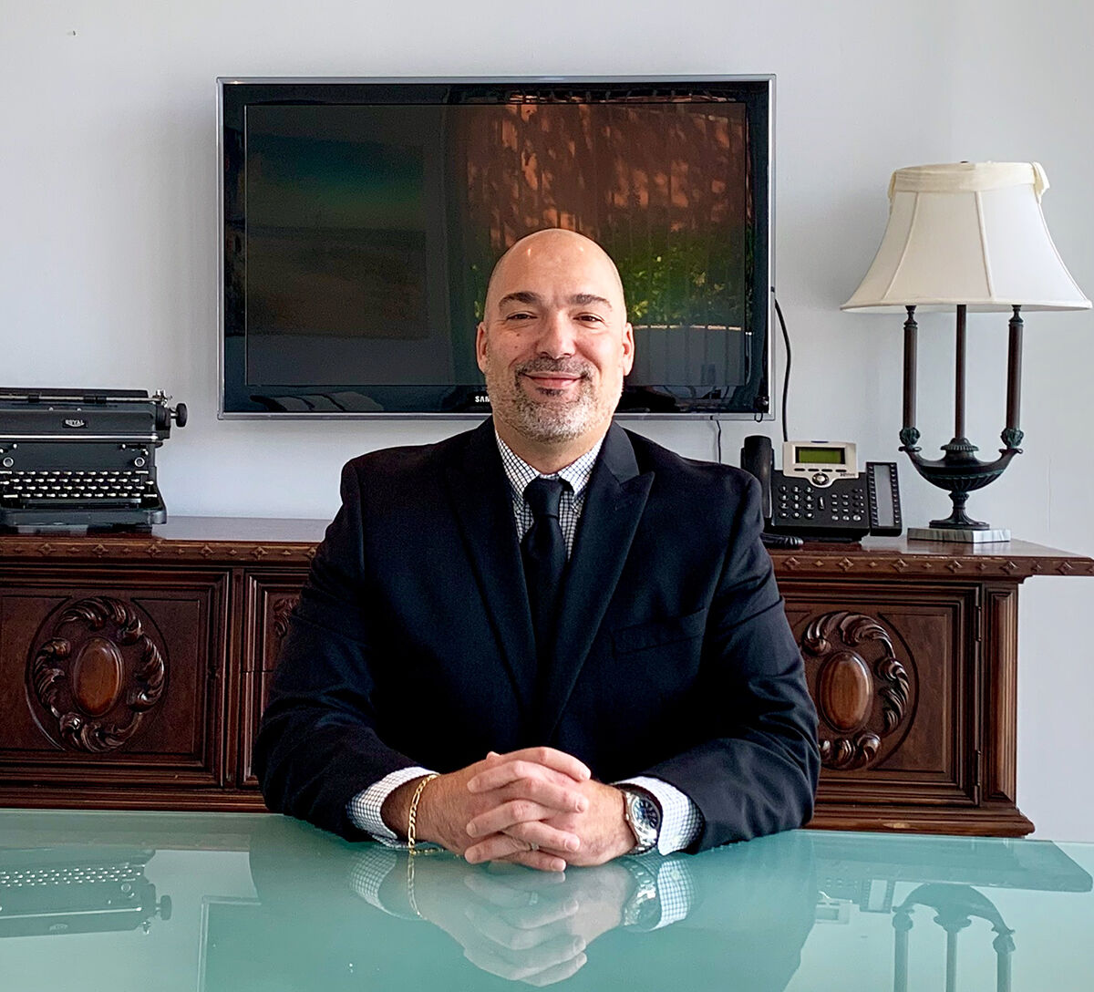 DHernandezCPA's tweet photo. David Hernandez is the Founder &amp; President of David Hernandez, C.P.A., P.A. 😊

DID YOU KNOW: David loves traveling to different destinations all over the world &amp; is a big fan of the classic game show “Jeopardy!”

Learn more about what he can do for you!
https://t.co/urHm5qvUN6 https://t.co/z40kBA8vpA