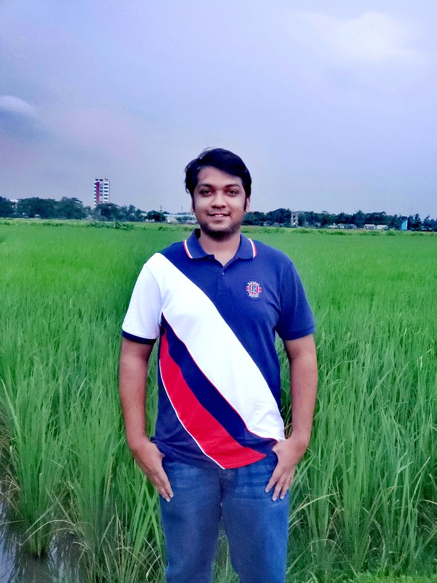 rafiul_karim's tweet photo. My outfit depicts #USElectionResults2020 🇺🇸 https://t.co/9ml1g2gv5A