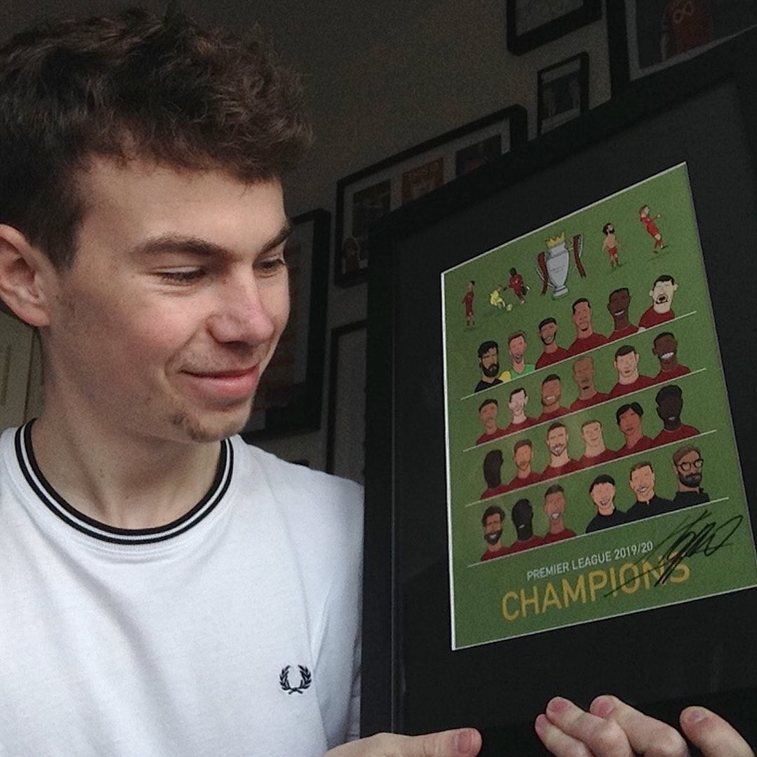 DreadfullyDrawn's tweet image. This is bonkers. Utterly fucking bonkers. 

TWO Dreadfully Drawn prints signed by Jürgen Klopp himself! 

Beyond words man. Honestly.