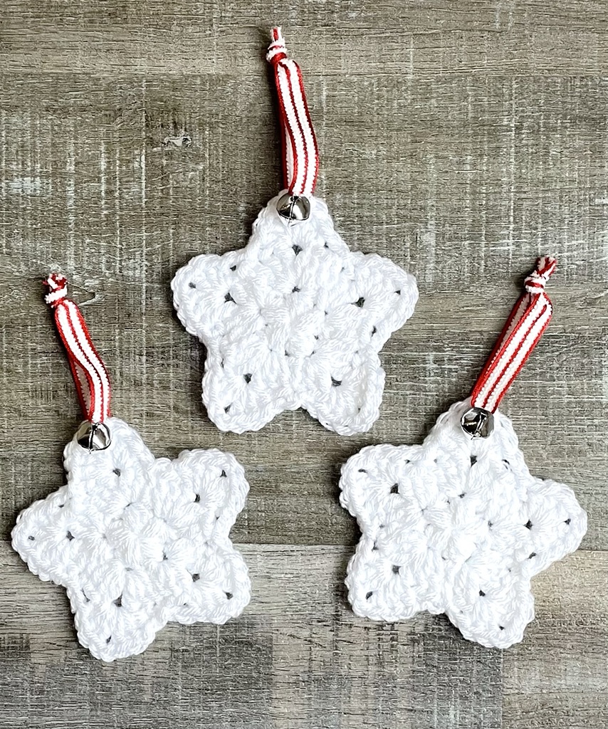 nitacy's tweet photo. Super quick to make Crochet Star Ornament on my blog today. There’s a link to the free pattern I used in my post. #creatingme #crochet #crochetstar #freecrochetpattern #freepattern #christmascrochet #makeityourself
https://t.co/KG9BoKx3PX https://t.co/9dpobMWmtU