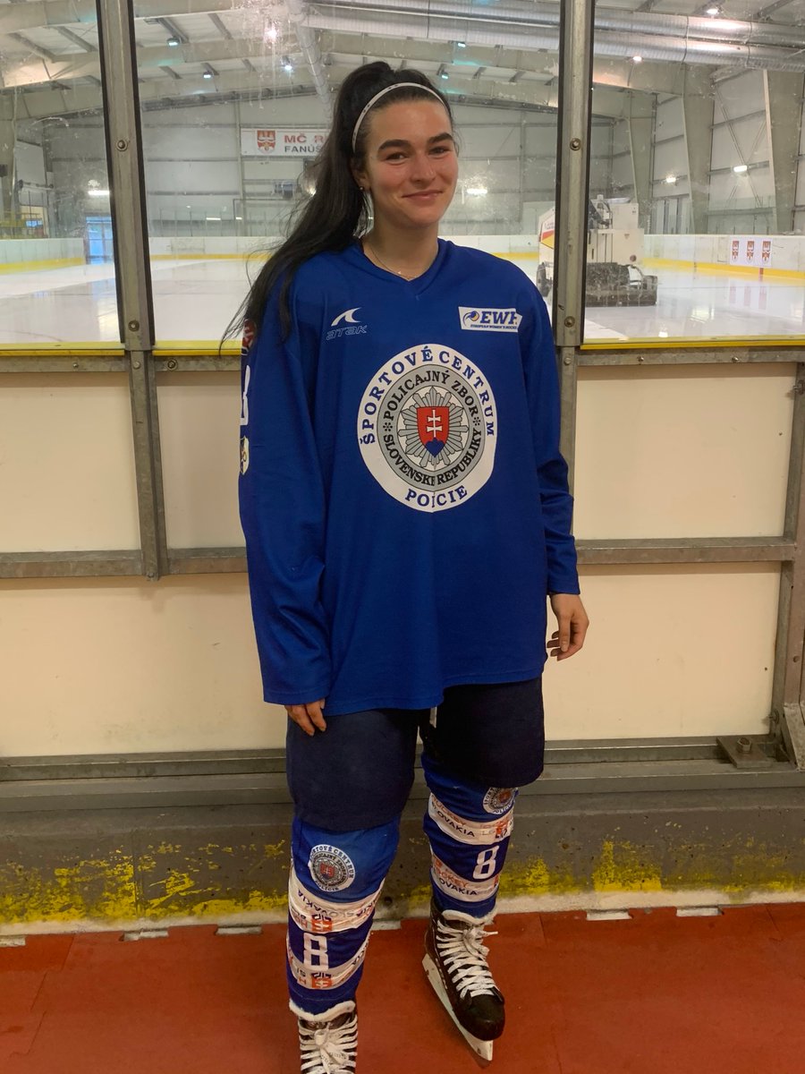 Yale Women’s Hockey tweet media