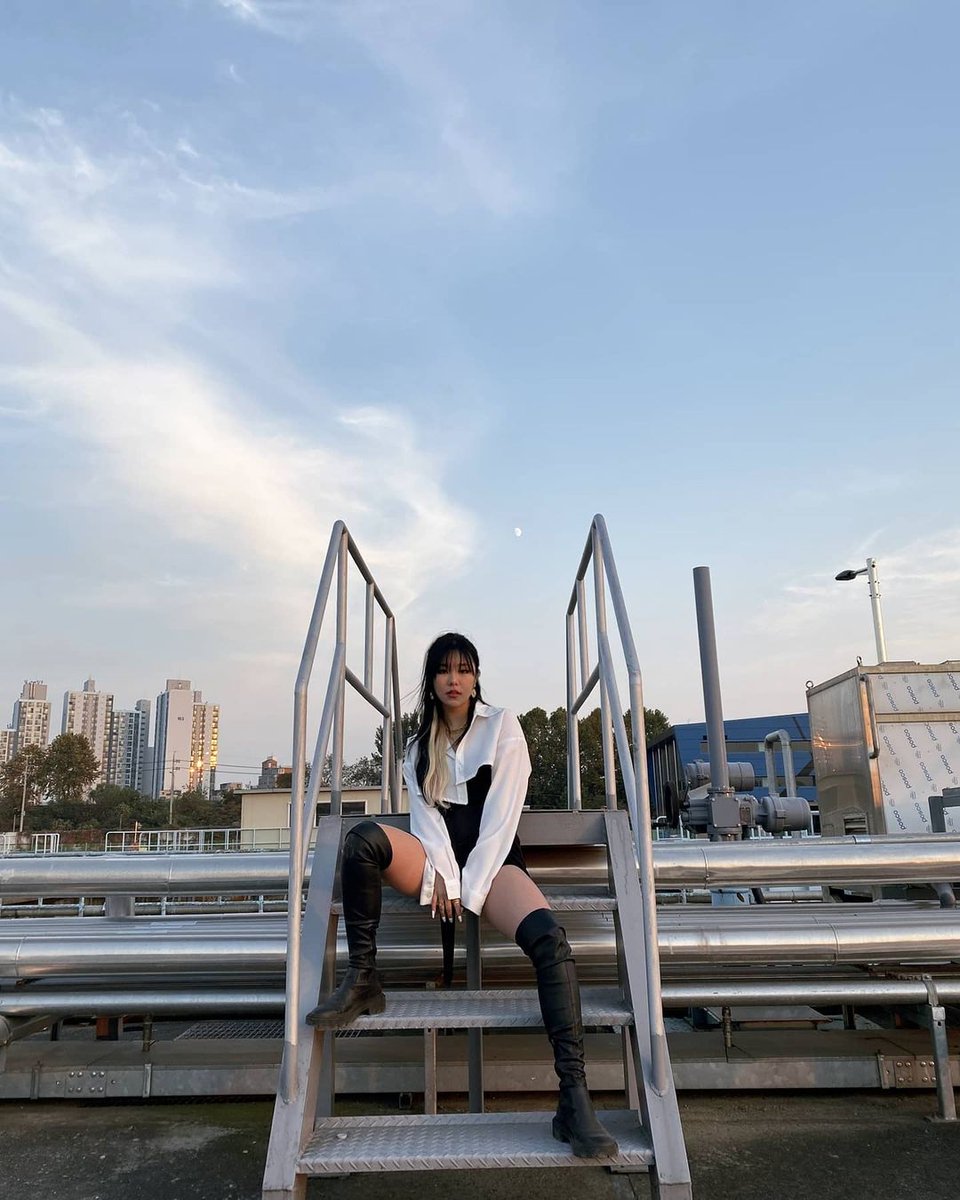 wheeinzone's tweet photo. 📷 whee_inthemood
https://t.co/6KmfLrrBWD https://t.co/h4cbv9D19w