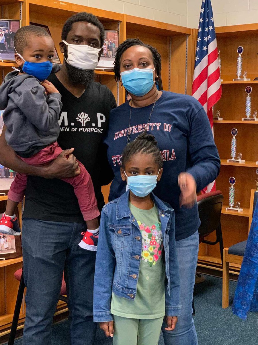cpkcareercenter's tweet photo. Congratulations Mrs. Laurra Edmonds-Young, our 2020-21 Teacher of the Year! She is indeed our Superhero! #virtuallyunstoppable #c2the3 https://t.co/NkxbuKiDLf