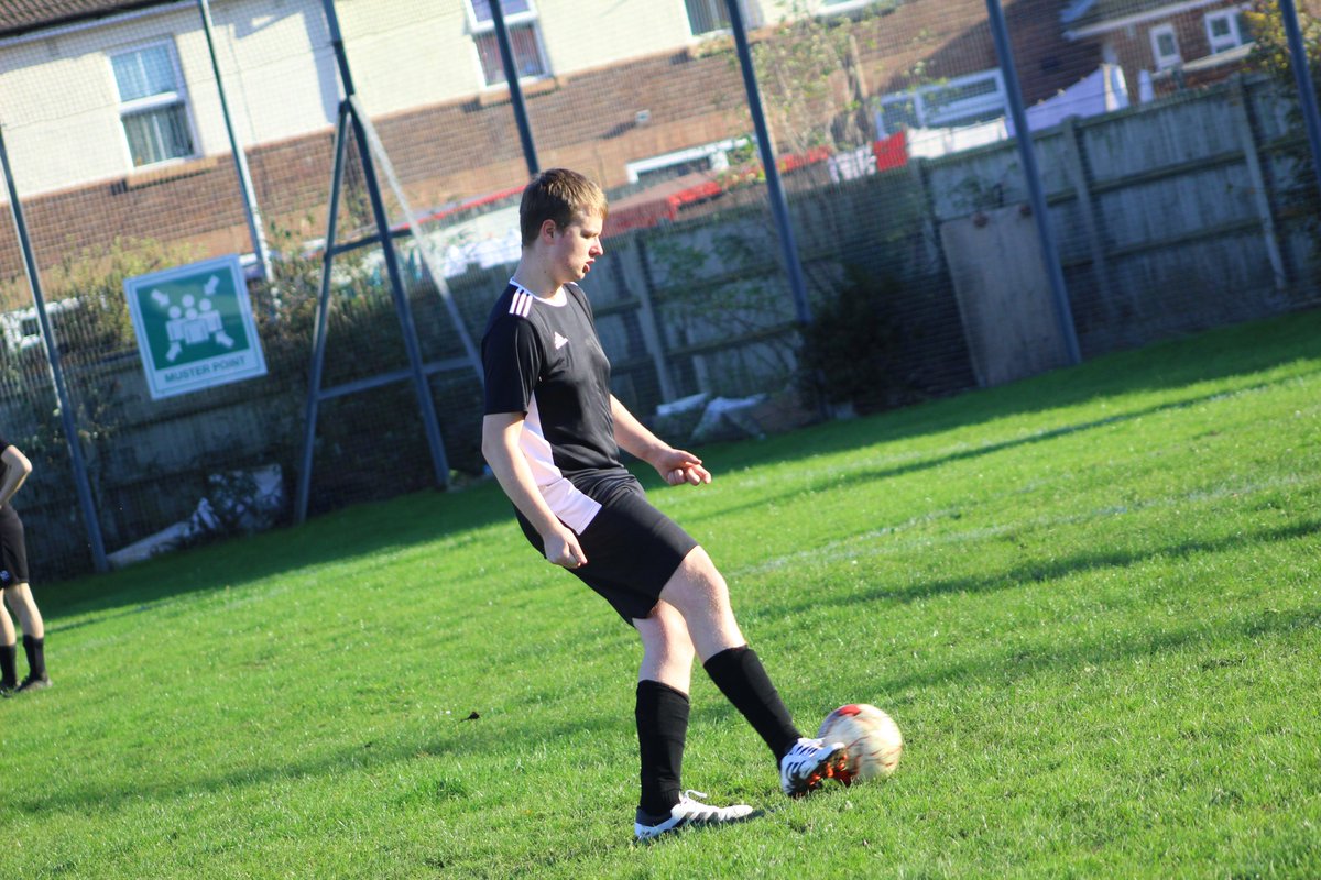 ENMediaStudies's tweet photo. Highlights from the @enorfolksport EN3 against our @ENMediaStudies cup match! So exciting to see the collaboration between the departments grow #MediaIsEverywhere #SportIsImportant #Rematch..? https://t.co/aYka6Mo9hg