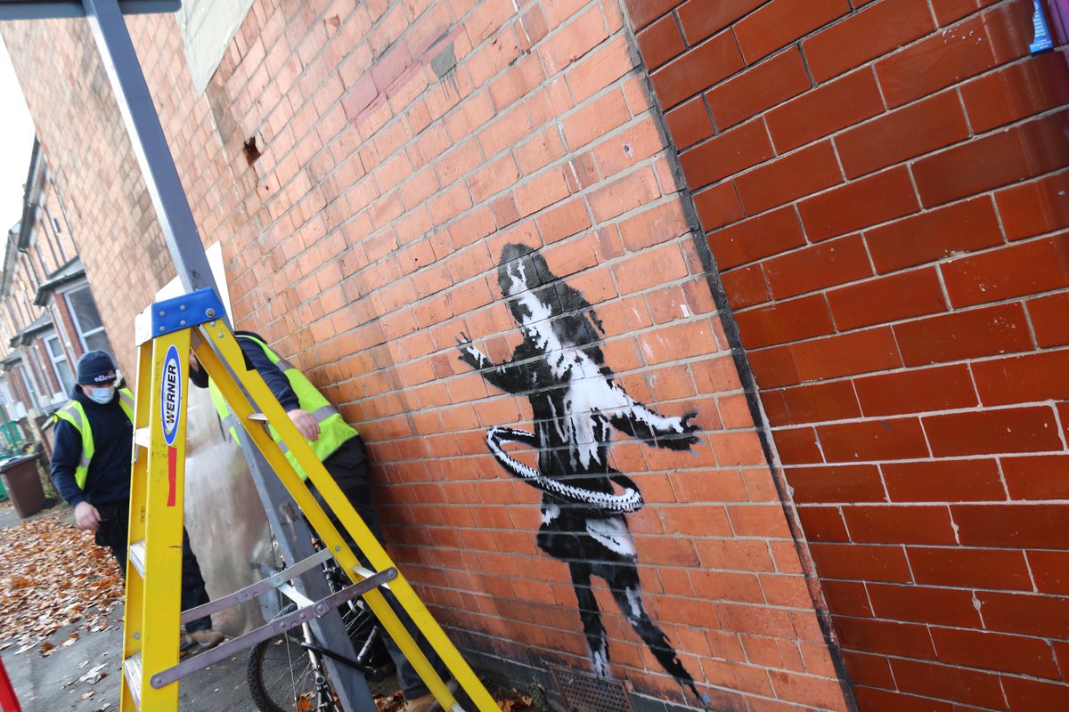 JohnEWrighthub's tweet photo. It's not everyday you get to work alongside such a masterpiece, but today we were very proud to be assisting with a new secure cover for #Nottingham's newest local treasure #Banksy.  #Signage #Exhibition #Print @johnewrights Thanks @mynottingham for the privilege! https://t.co/POZf3TTVgc