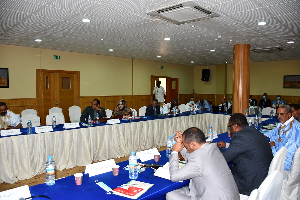 PNUDMauritanie's tweet image. 15 Walis (gouverneurs de région 🇲🇷) en formation 📚🧑‍🎓🖊️à Nouakchott pendant 5 jours sur leurs missions et le plan d'accélération des #ODD dans leurs localités - un partenariat MIDEC - PNUD @ANgororano @adamafooly @OnuMauritanie @pnudfr  #decentralization #inclusion