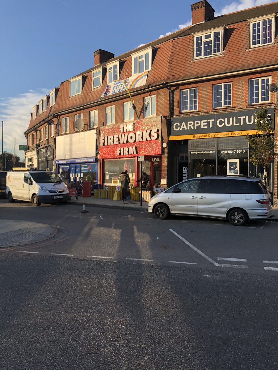 RedWhytenblu's tweet image. @10DowningStreet I’m not sure the people are taking your #Lockdown2 I know that fireworks are nice but are they essential? #mockdown @BBCBreaking @NickFerrariLBC @theJeremyVine @TheSun @NHSEnglandLDN @MayorofLondon #coronavirusuk #2ndLockdown #joke