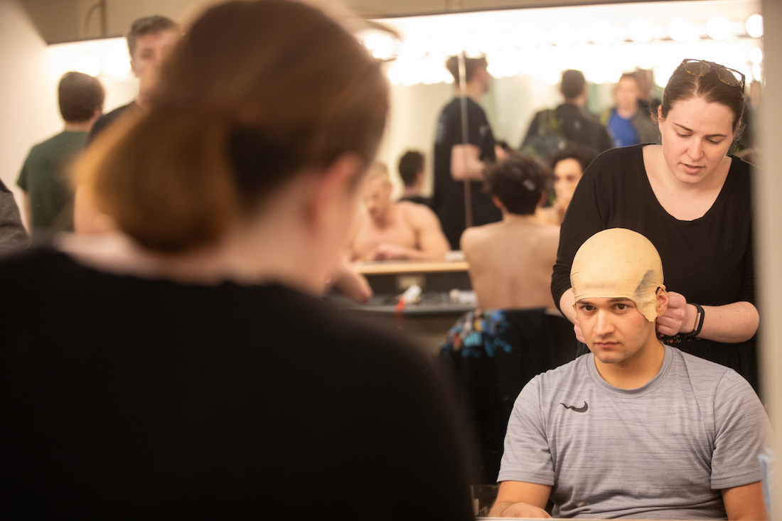 UofHartford's tweet photo. New for Fall 2021, the BFA in stage management (https://t.co/VO9ArYuPxF) or BFA in technical theatre (https://t.co/LIo8Gr2BOy) are programs designed to prepare you for all aspects of the industry! You will receive hands-on learning that will prepare you for a successful career! https://t.co/TFPEQlFoRo