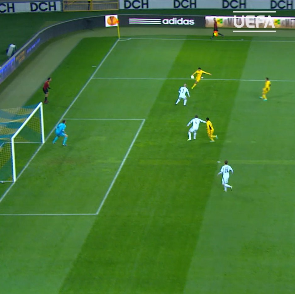 الكرات الهوائية.. حينما يتوقف الزمن لتنطق الأقدام بالجمال 