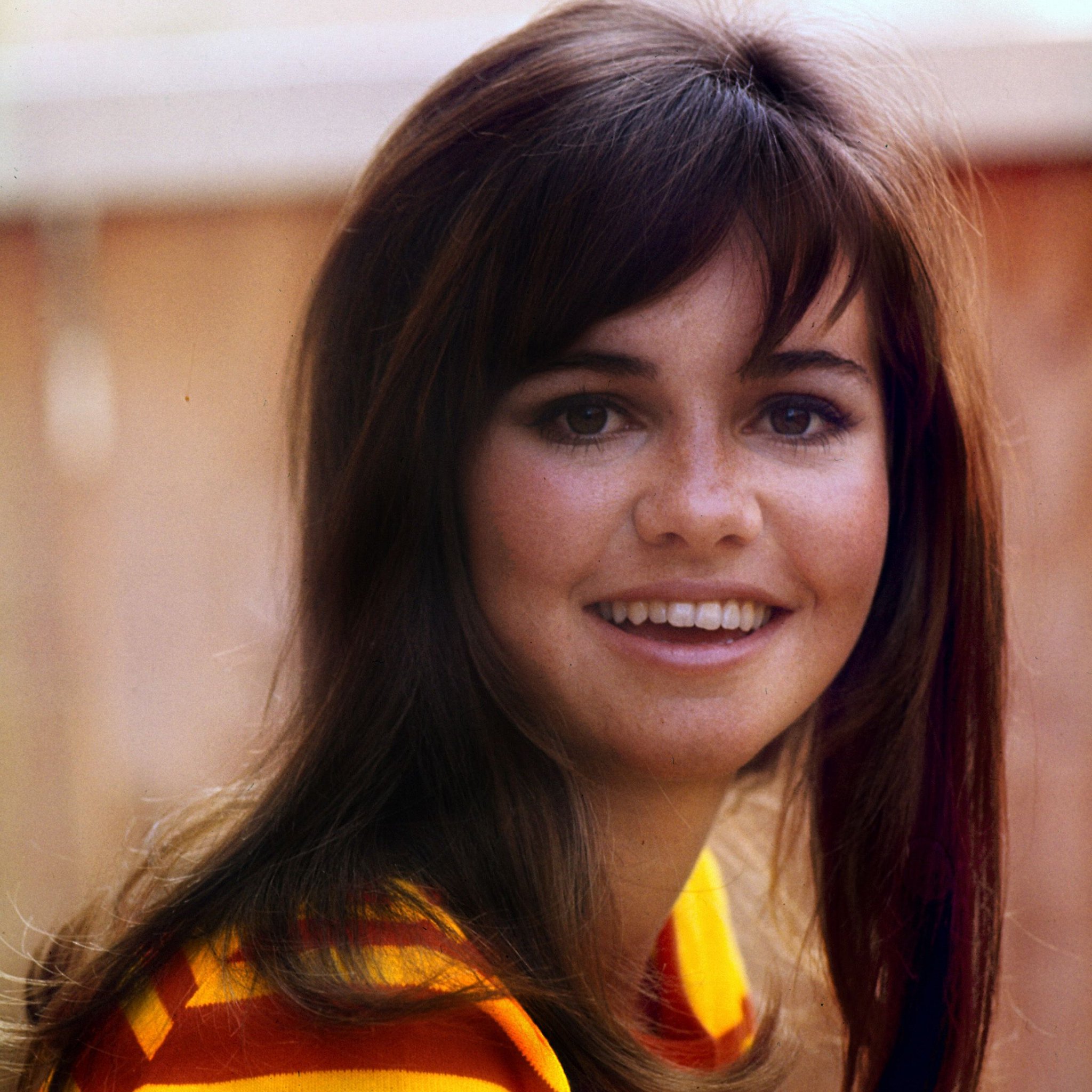 Happy Birthday to Sally Field who turns 74 today 