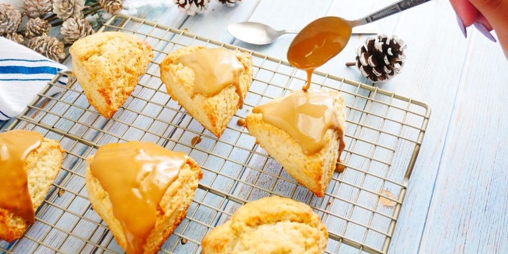 MySweetZepol's tweet image. With this holiday season looking different for so many of us, there’s something we aren’t changing and that’s our treats! Make our Coffee Cream Cheese Scones today! 🥰👉🏻 bit.ly/3kbFQki #ad #HolidaysWithKraft #CelebrateWithKraft @Walmart @KraftHeinzCo