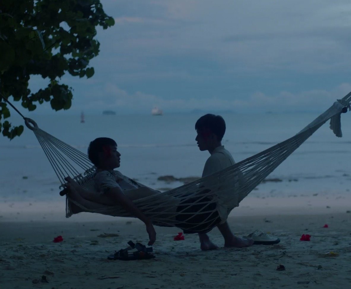 1. each episode brings them closer and closer, and the way itsay is filmed shows that everytime they have a heart-to-heart conversation, they're closer than the last time.