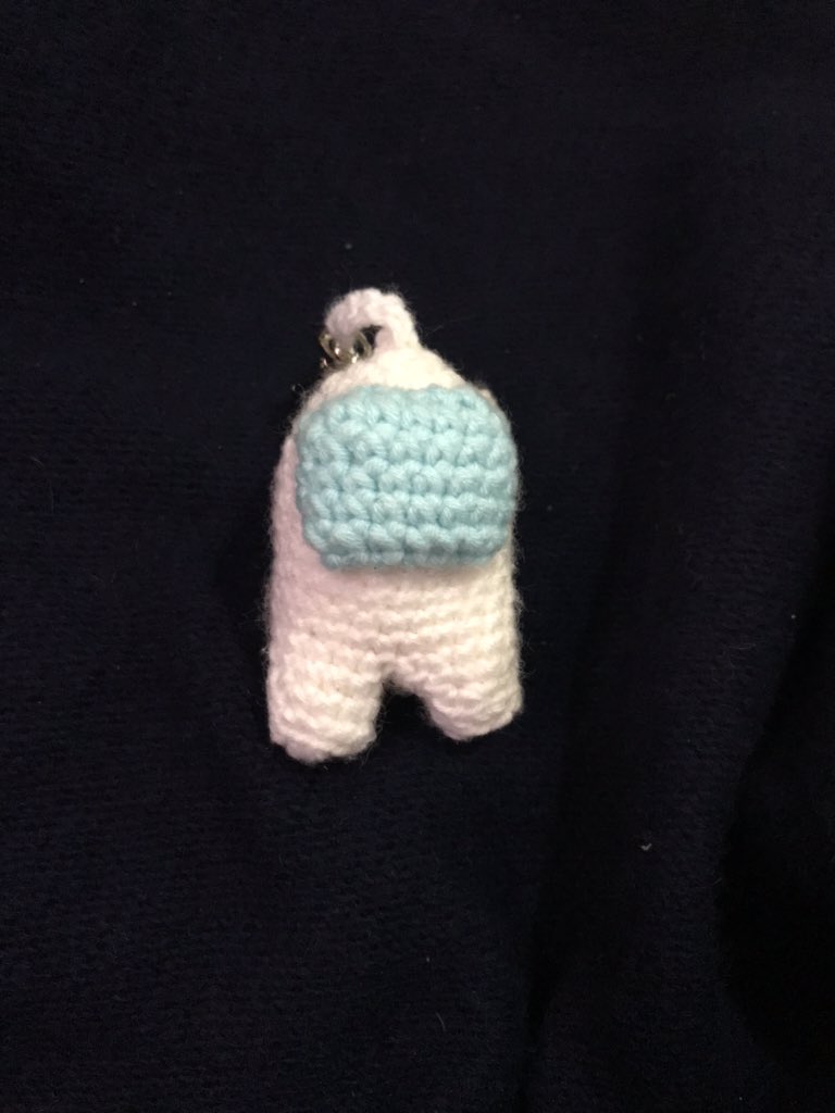 kacangpea's tweet photo. hi im selling cute handmade among us keychain for rm10.90 each 🌸 keychain ni saya kait sendiri tau! (postage ss rm6 sm rm10)😙 can request any colours and size too! pls help me rt and support my small business 🥺 can whatsapp me 0189508345 thank you and hve a great day ahead! 🌸 https://t.co/LFS8euTOUu