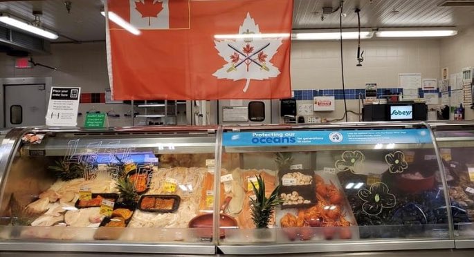 Our store teammates are finding unique ways to keep the spirit of Remembrance Day alive in this unprecedented year. You can support your local legion in store or online via <a href="/RoyalCdnLegion/">The Royal Canadian Legion</a> My Poppy campaign: mypoppy.ca #lestweforget #showusyourpoppy