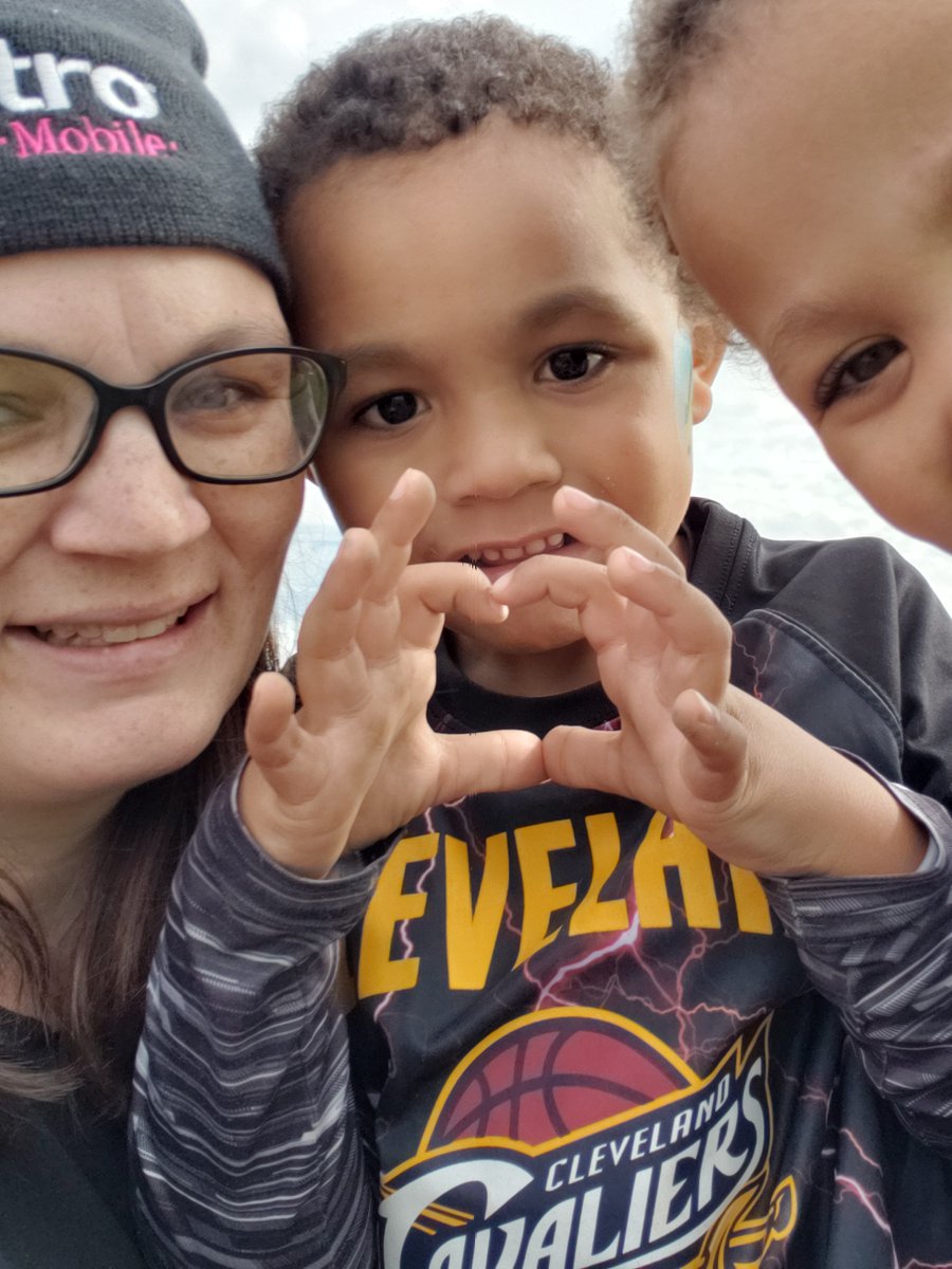 JustineKushion's tweet photo. #MorganIsLegend #ByrnesRules For years you both have inspired me to do and be better. My family and I will forever be your little fan base! We are sending you love and happily watching you both grow! Thank you for your amazing leadership and inspiration!
@Jen_M0rgan
@ByrnesShawn https://t.co/lM1jHubfvE