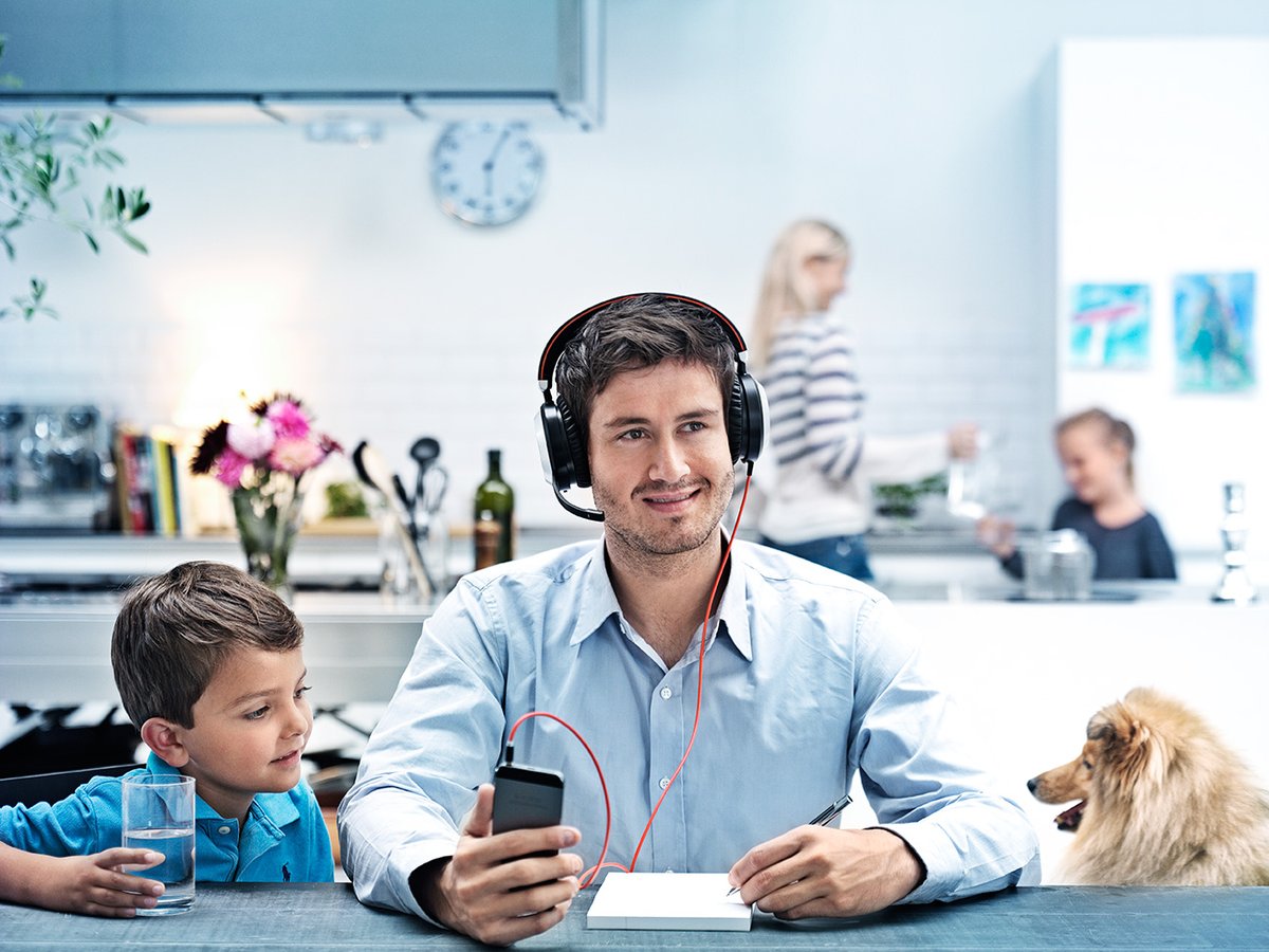 AvcommSolutions's tweet photo. Our tips for a comfortable Work From Home space https://t.co/ExaQWqtIvQ #WFH #communicationdevices #headsets https://t.co/kZduNLUhI9
