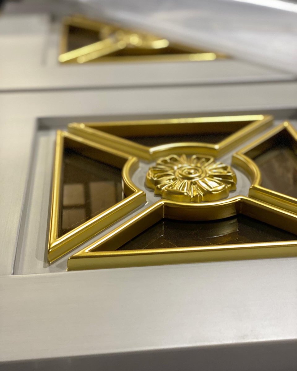 UniqueFixtures's tweet photo. Gold accents on a kitchen door were working on ⚜️✨ More to come!

𝙒𝙀 𝘼𝙍𝙀 𝙐𝙉𝙄𝙌𝙐𝙀. Visit https://t.co/MbIZMTKl75 for a full range of services that we offer and completed projects. https://t.co/xOi1IWBOd3