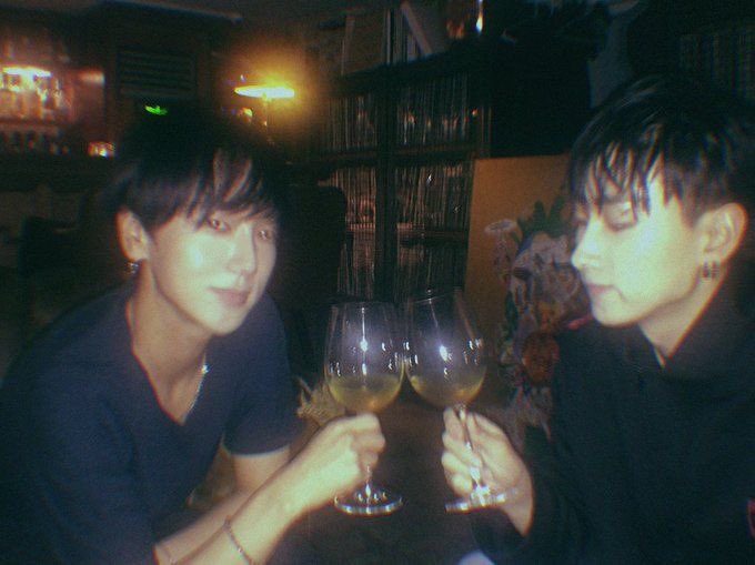 ●   Polaroid yehyuk part 2  #yehyuk @shfly3424  @AllRiseSilver