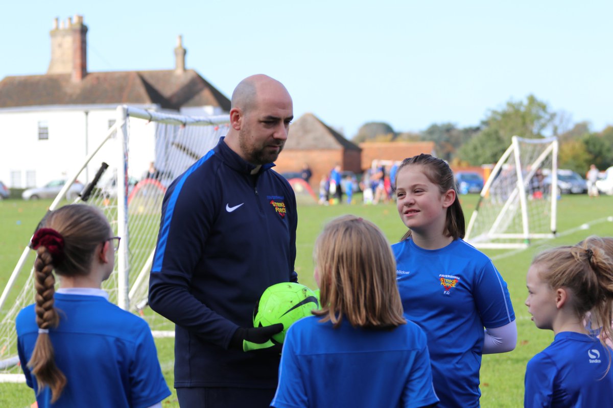 Faversham Strike Force FC ⚡️ tweet media