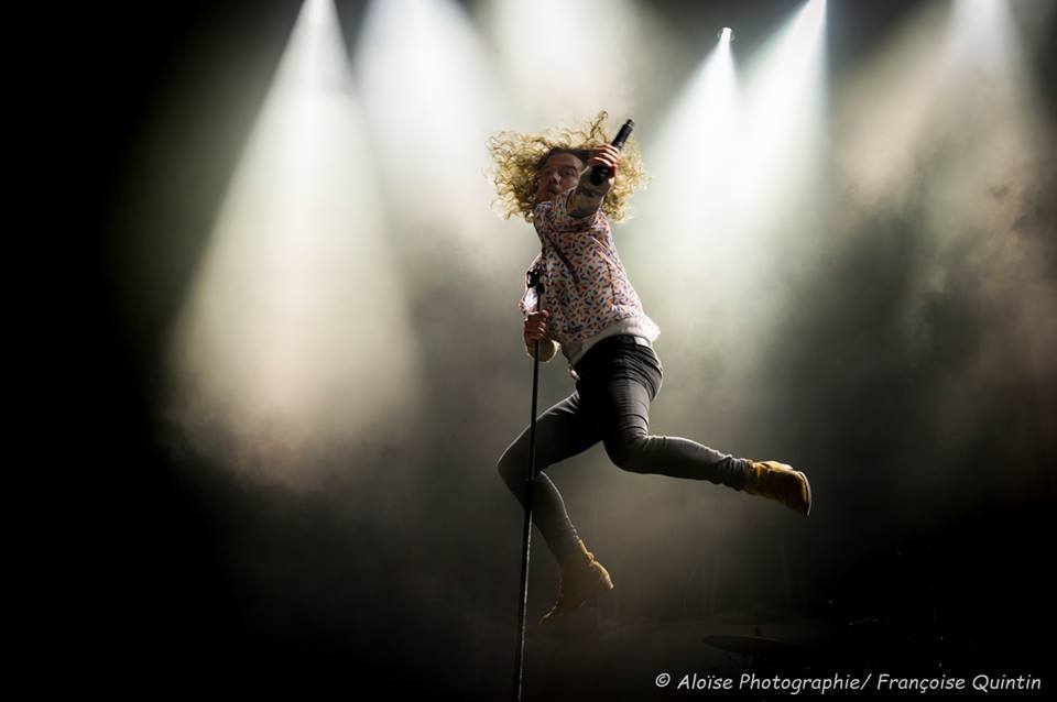 IsaLth87's tweet photo. @jdoreofficiel
#BasiqueLeConcert
#CocoCaline revisité, j’adore cette nouvelle version et ce .... me manque tellement 🙏💕💕 https://t.co/TN4BC0ffil