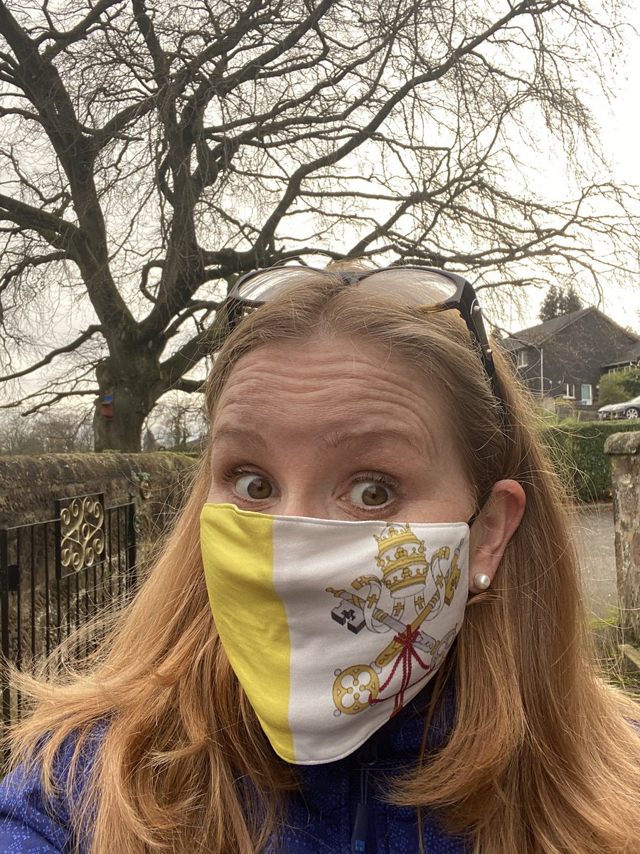 coll_r's tweet photo. Heading out to notch up a few km as part of @SoePastoral and @StAndFoundatio1 #virtualvaticanwalk. Wearing the colours too! https://t.co/kLtq0UncG7
