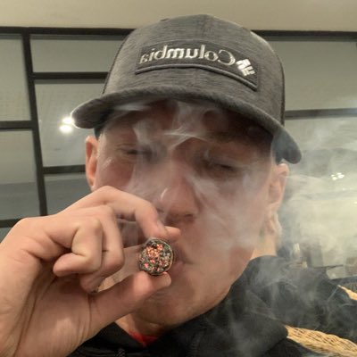 djrobinson216's tweet photo. #NewProfilePic https://t.co/xPoEoI6BLJ
