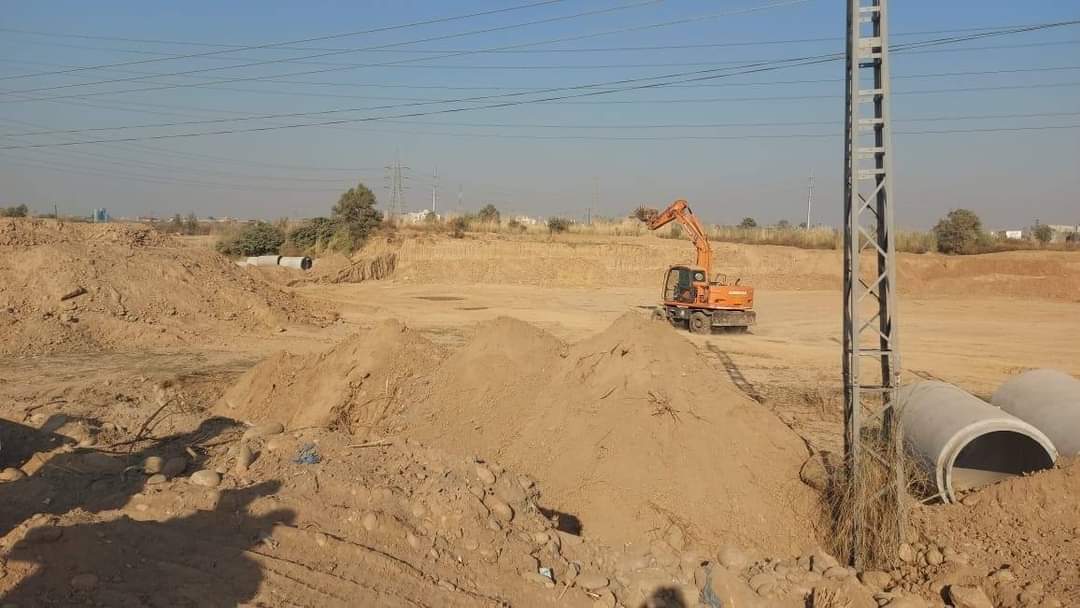 isbexpressway's tweet photo. SAPM on CDA Affairs @AliAwanPTI visited the construction site of PWD interchange at #IslamabadExpressway today. He directed CDA to complete the project as soon as possible. https://t.co/L2BT0sRAc0