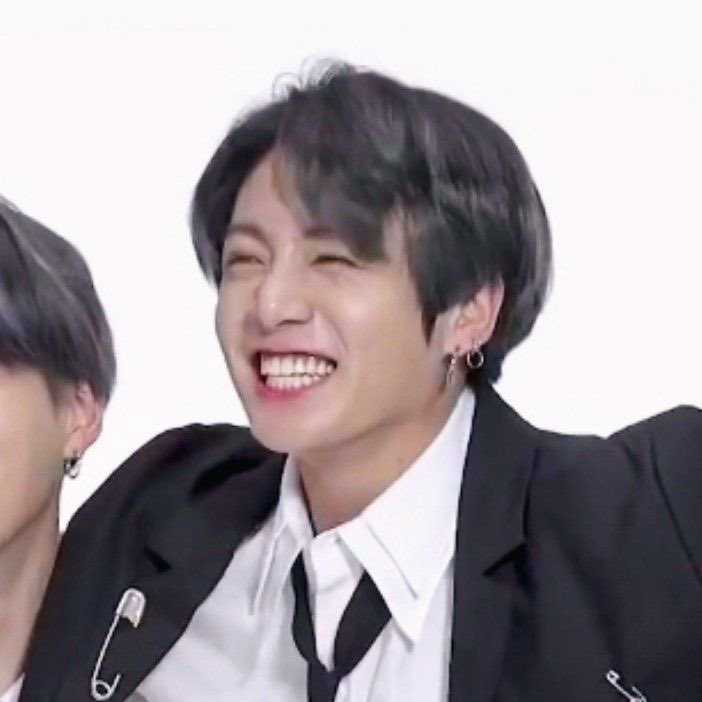 -ending the thread his bunny smile hope liked the thread <33